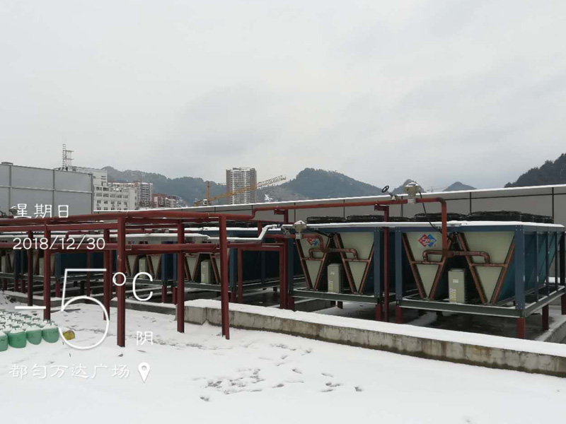 Wanda Plaza Complex Cooling and Heating Central Air Conditioning + Hot Water Project
