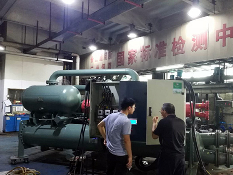 Yangxiang Pig Gene Technology 30,000 Pig Farm Air Conditioning and Hot Water Project