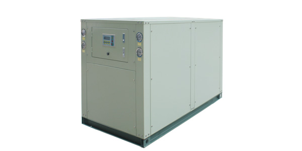 The scroll water source heat pump unit is protected by multiple measures and operates reliably